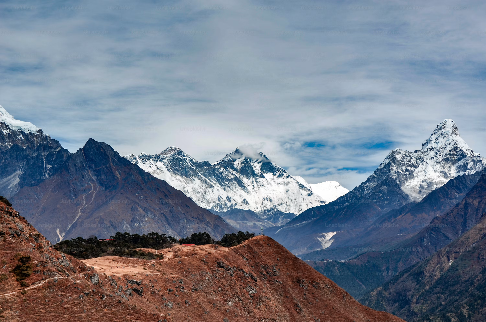 Mardi Himal Trek vs Everest View Trek